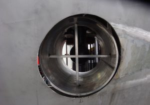 Bow thruster installation on aluminium boat 2